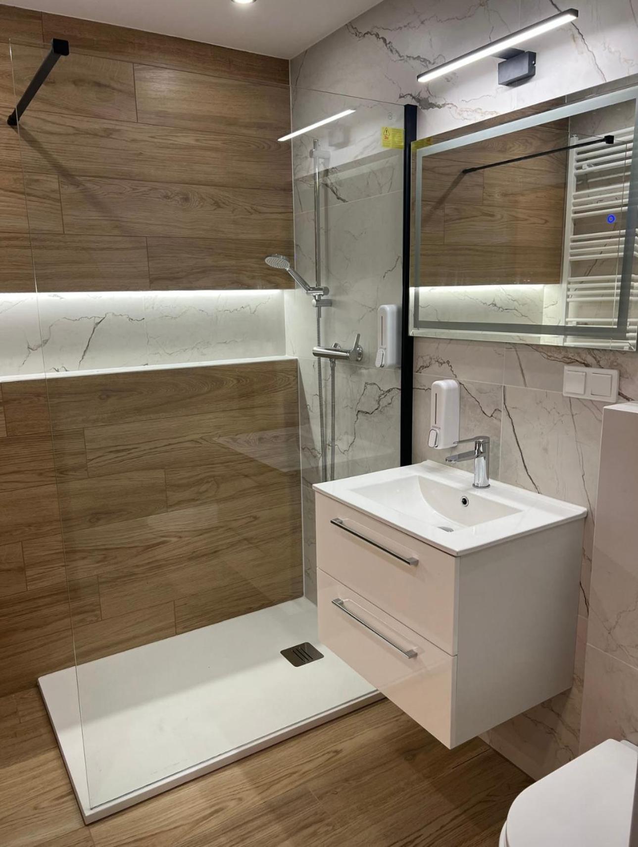 Apartamenty Wroclawia Centrum Buitenkant foto